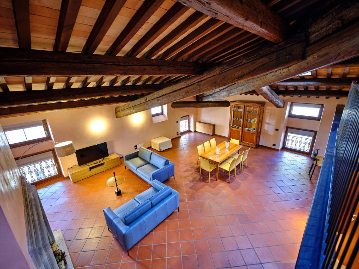 Apartmentsarena - Residenza Degli Scaligeri - Piazza Erbe Verona Exterior photo